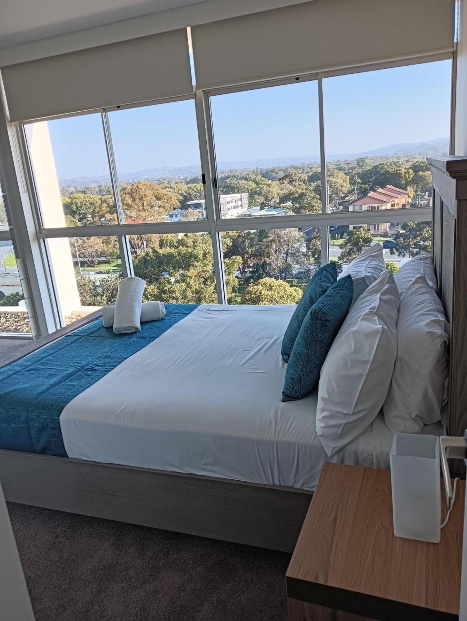 גולד קוסט Kirra Surf Apartments מראה חיצוני תמונה