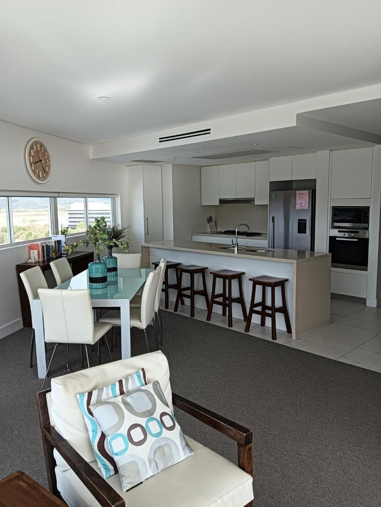 גולד קוסט Kirra Surf Apartments מראה חיצוני תמונה