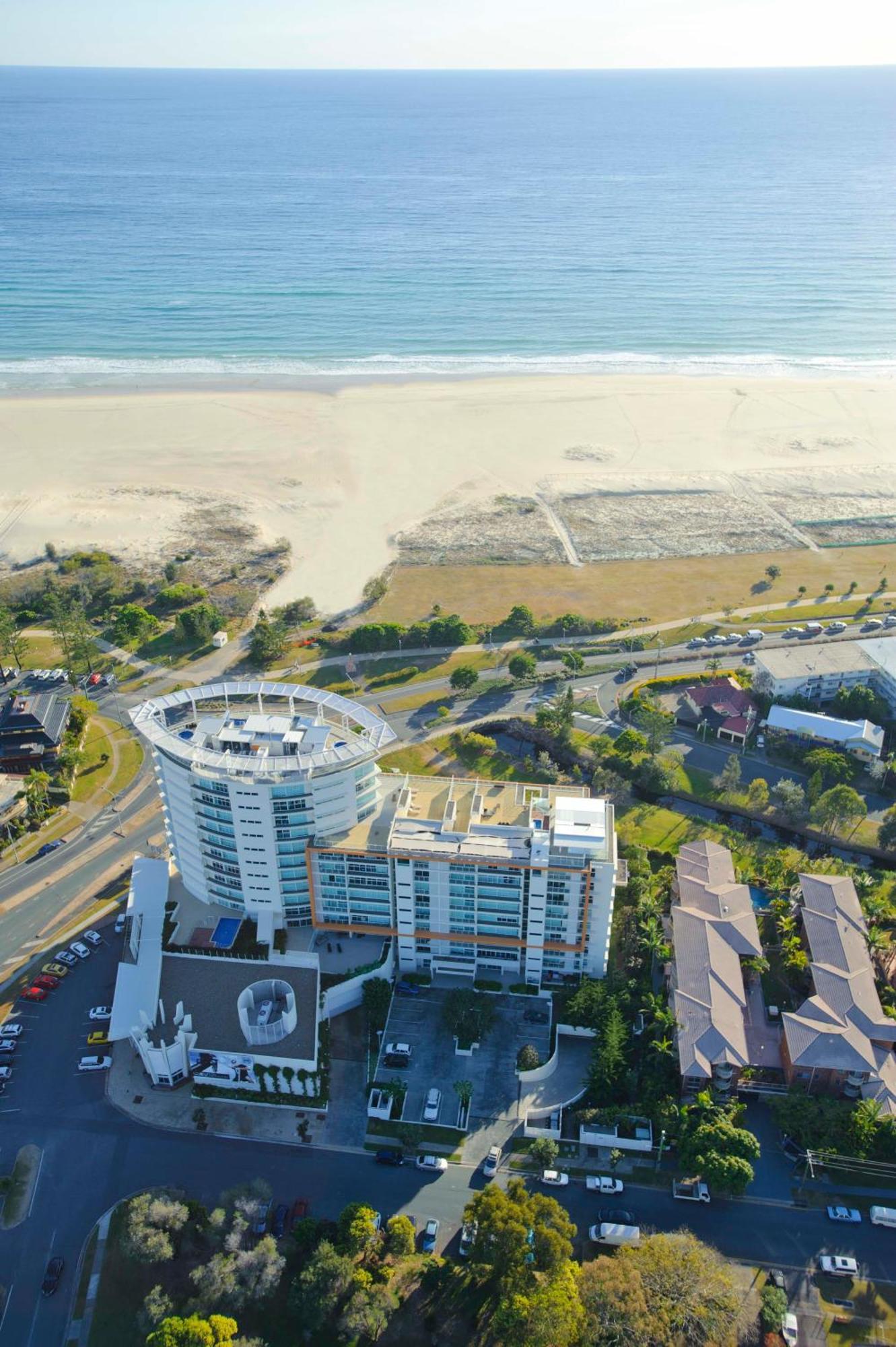גולד קוסט Kirra Surf Apartments מראה חיצוני תמונה
